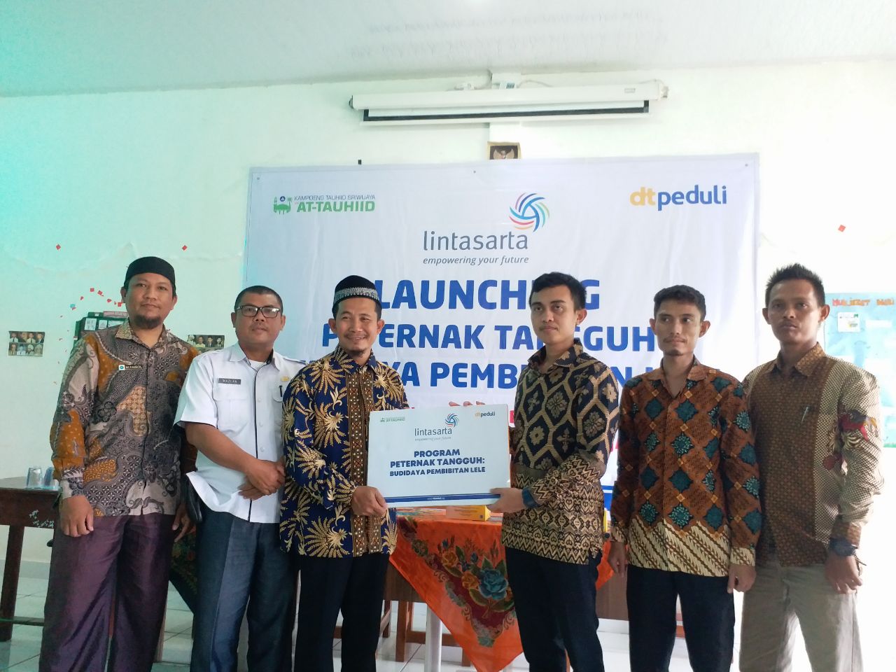 Launching Peternak Tangguh DT Peduli Dan Lintasarta Berdayakan Ponpes