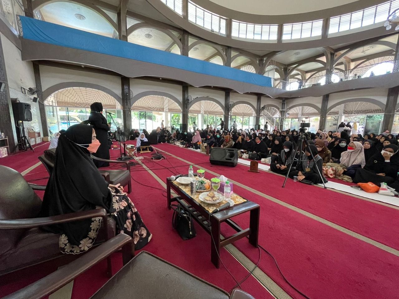 Perluas Syiar Dakwah, DT Peduli Jatim Gelar Kajian Muslimah Bersama Astri Ivo
