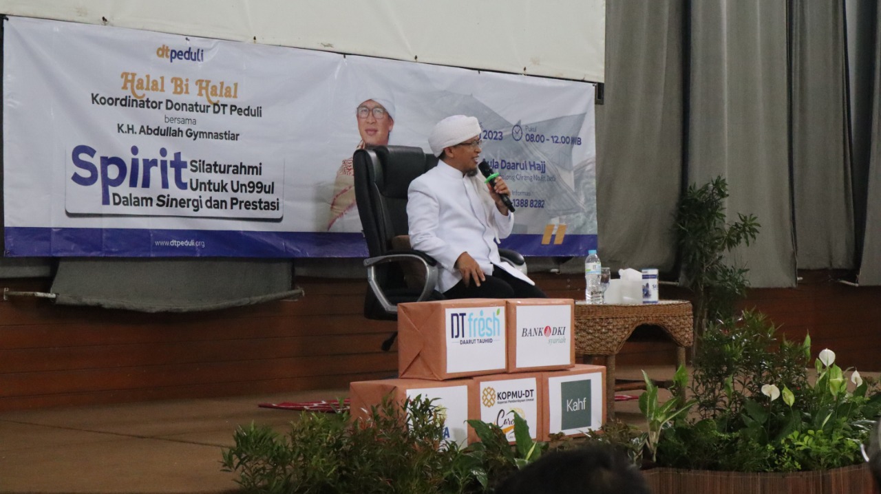 Dihadiri Aa Gym! Halal Bihalal Bersama Koordinator Donatur Bandung Berlangsung Haru