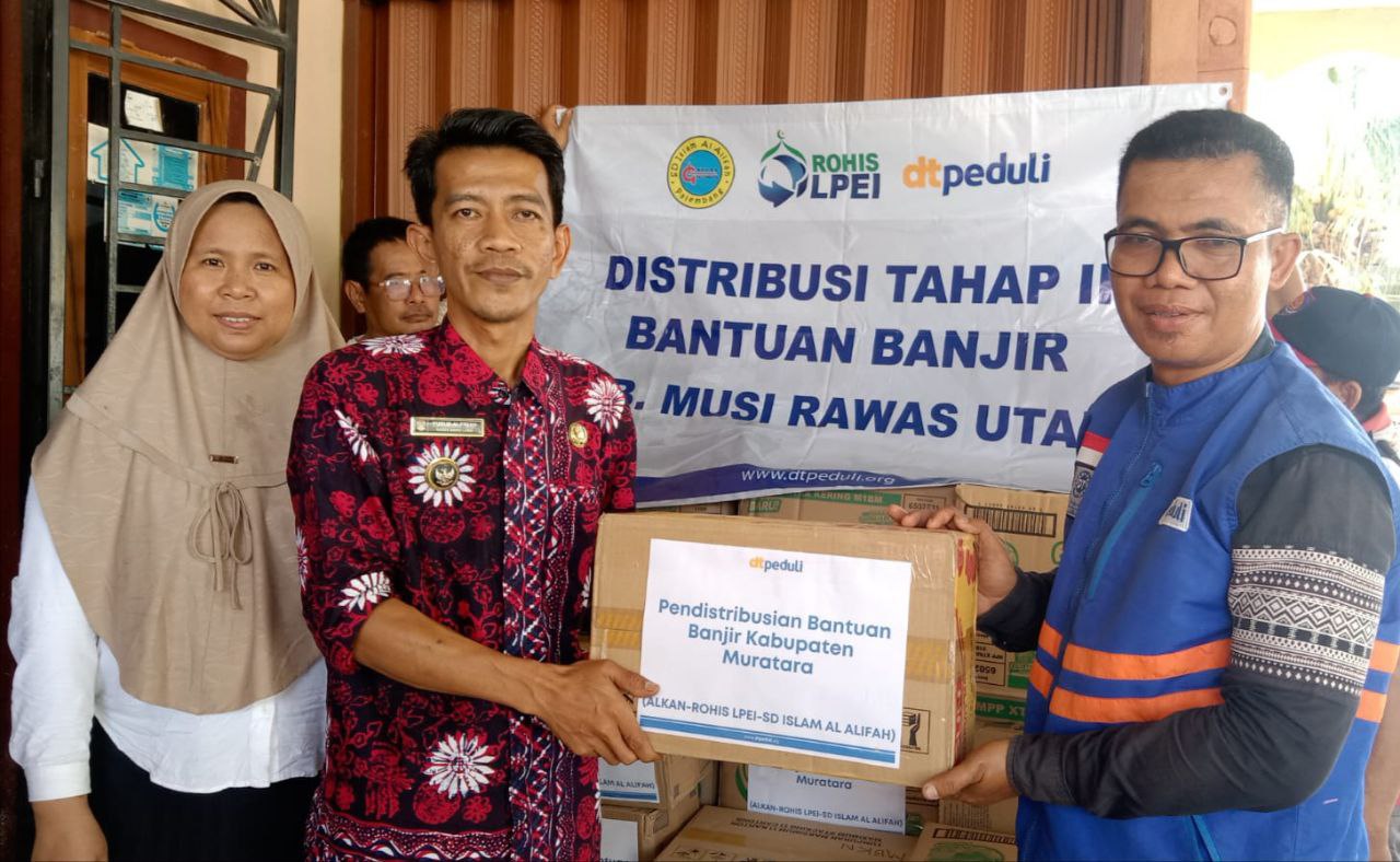 Peduli Korban Banjir, DT Peduli Lubuklinggau Kembali Distribusikan Bantuan ke Musi Rawas Utara