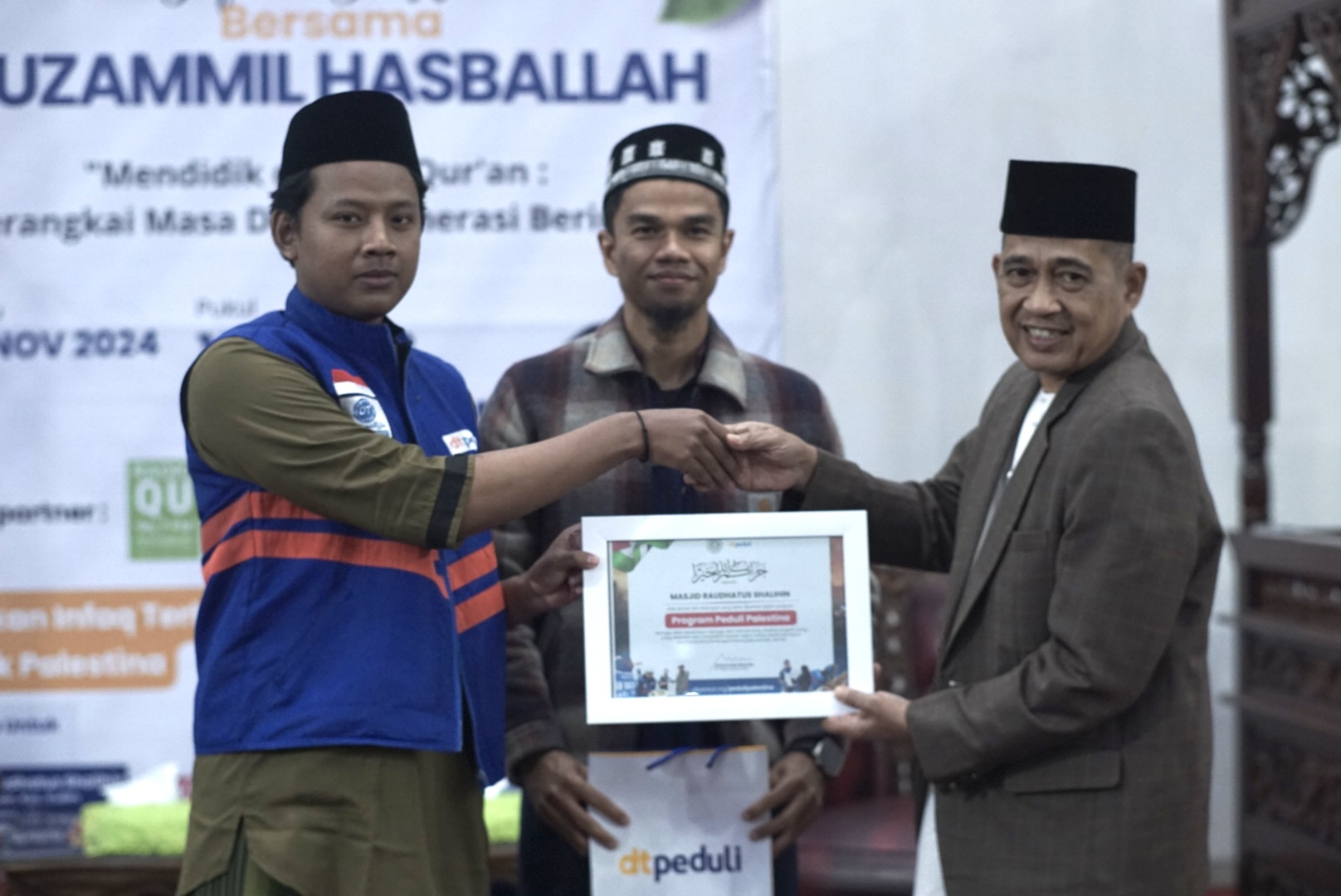 DT Peduli Riau Gelar Safari Dakwah Palestina bersama Muzammil Hasballah ...