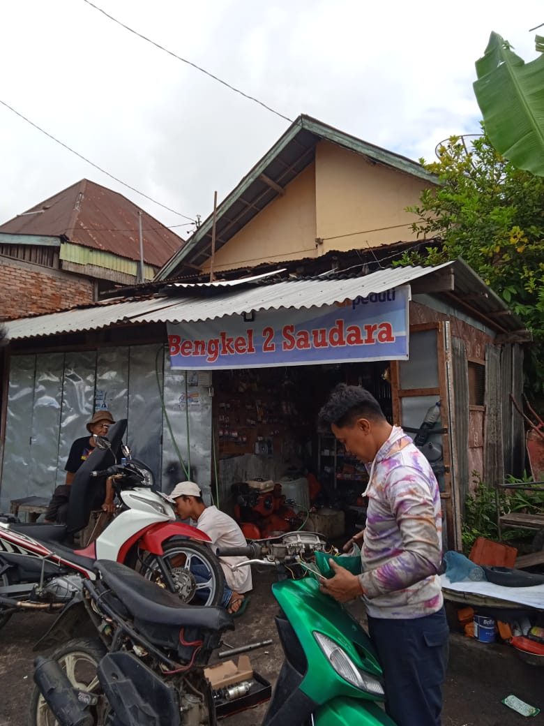 Kisah Inspiratif Yogi Fernandes Bangkitkan Bengkel Dua Saudara Pasca Bencana